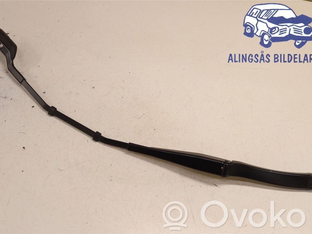 Brazo del limpiaparabrisas delantero   107672900C,107672900C