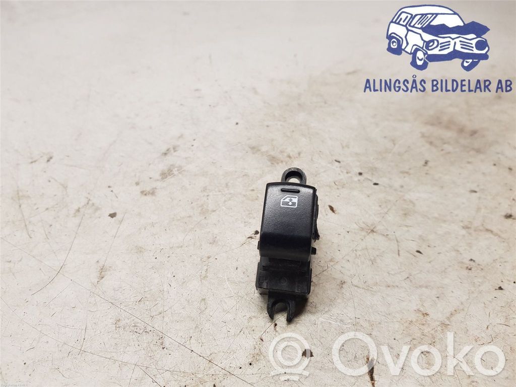 Subaru Outback Electric window control switch 