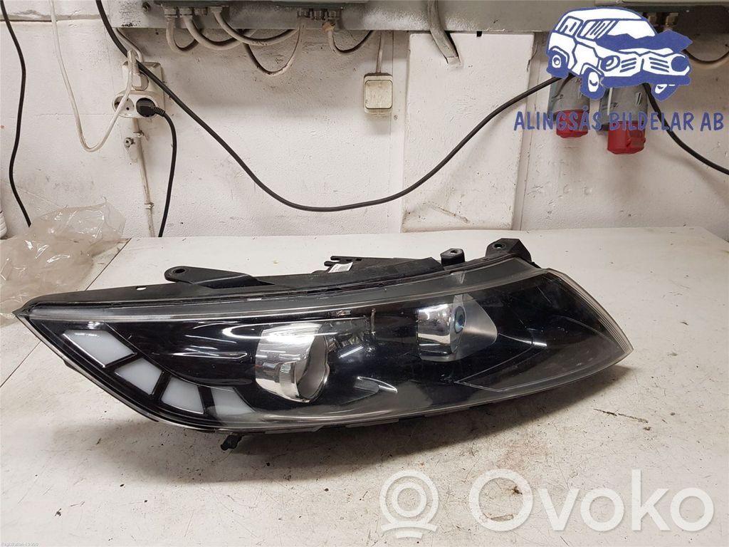 KIA Optima Phare frontale 