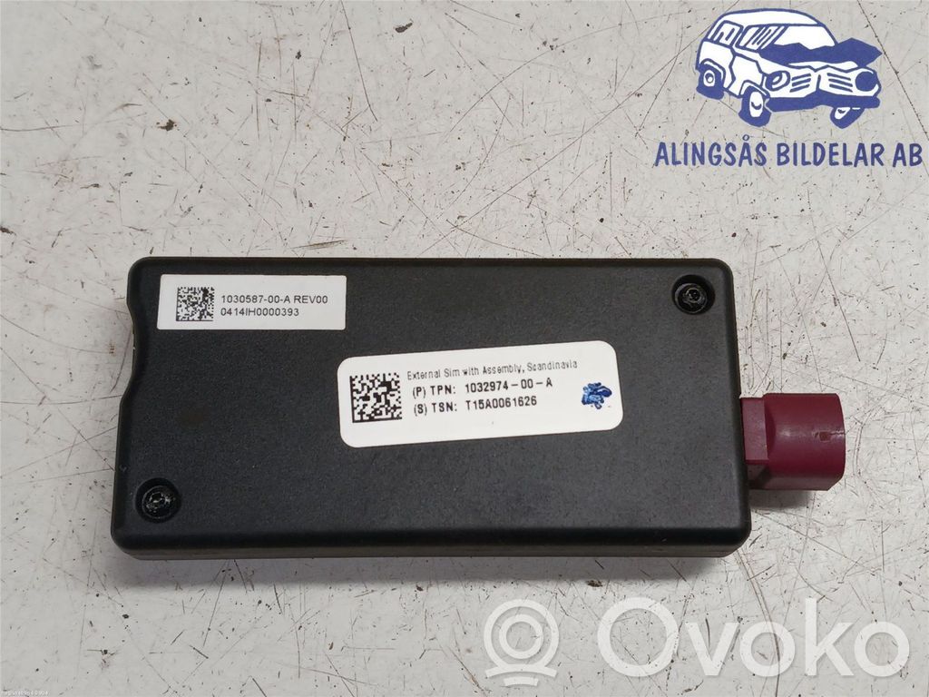 Tesla Model S Antenne radio 
