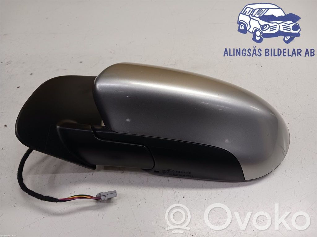Nissan Qashqai Elektryczne lusterko boczne drzwi przednich 