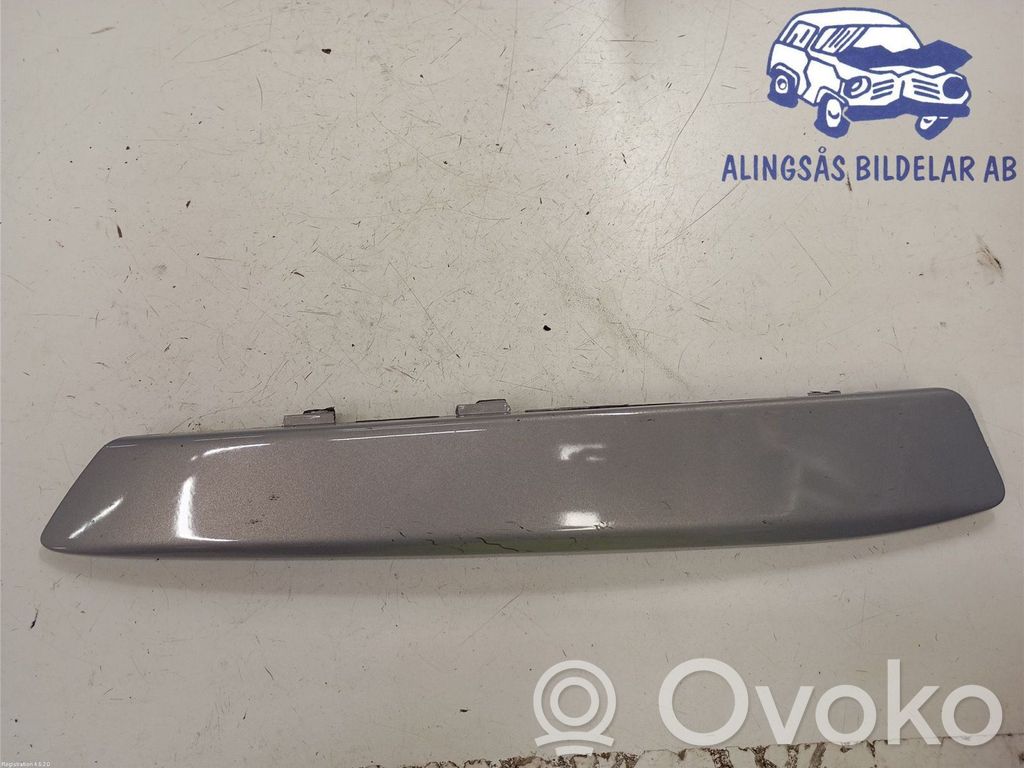 Front bumper corner part panel trim   1867205