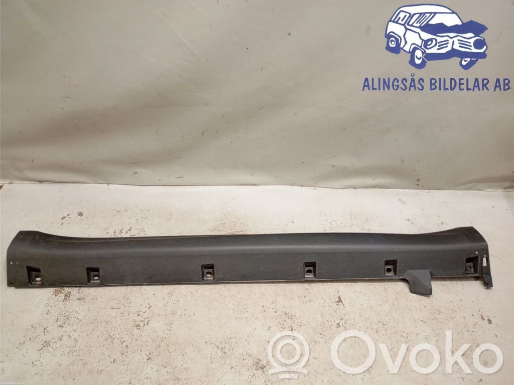 Suzuki Vitara (LY) Listón 