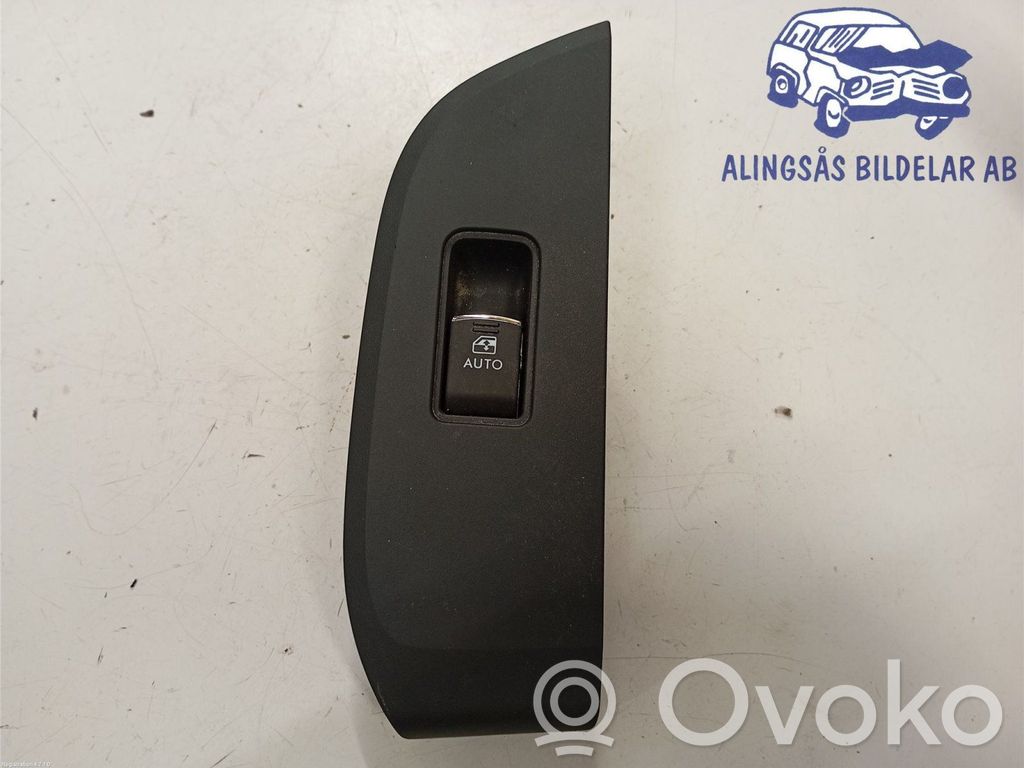 Subaru Outback (BS) Electric window control switch 