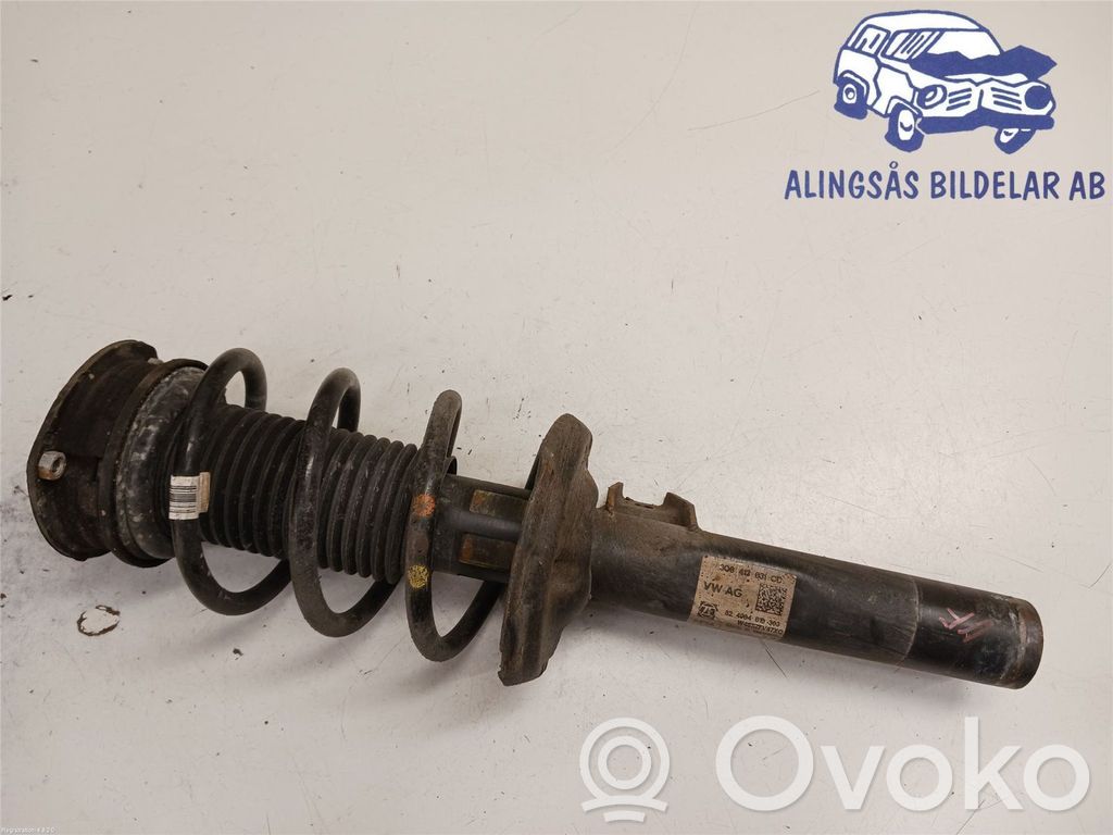 Volkswagen PASSAT B8 Amortyzator osi przedniej ze sprężyną 