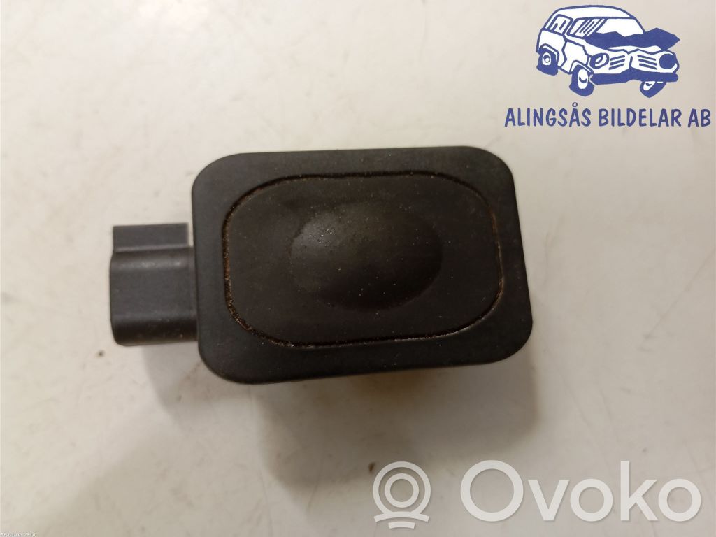 Ford S-MAX Tailgate/boot open switch button 