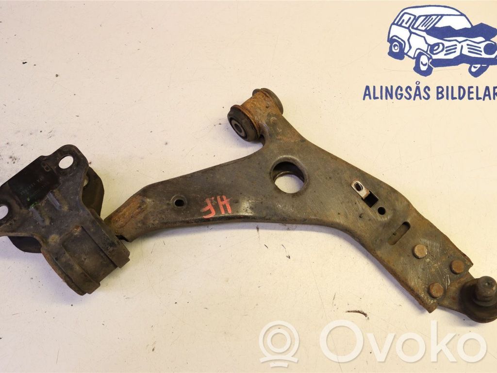 Ford Focus Front lower control arm/wishbone 