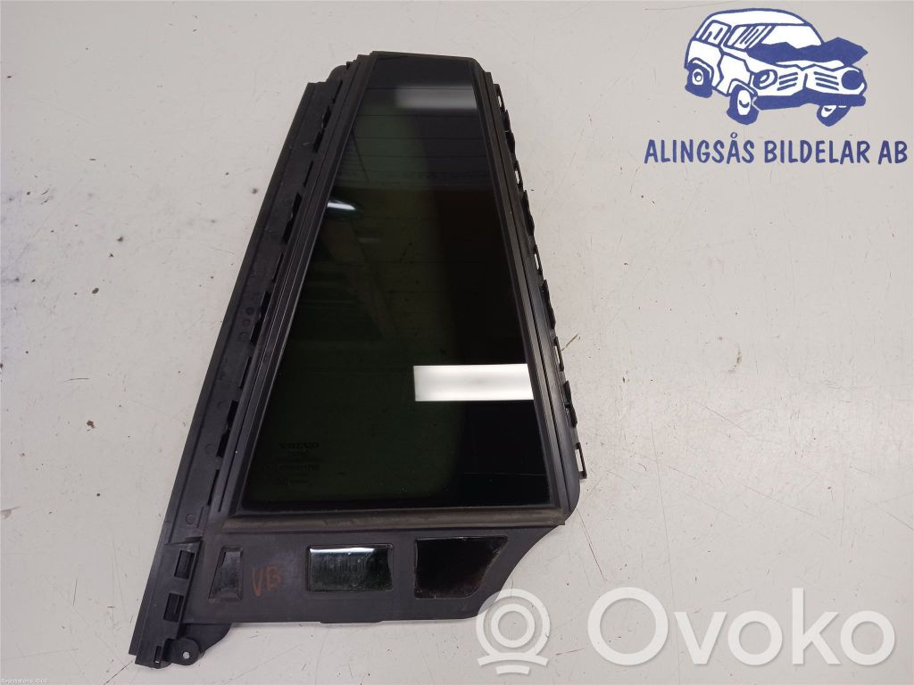 Volvo V60 Ventanilla de ventilación de la puerta trasera 
