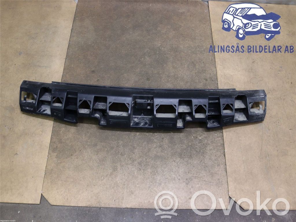 Audi A1 Galinis sustiprinimas bamperio 