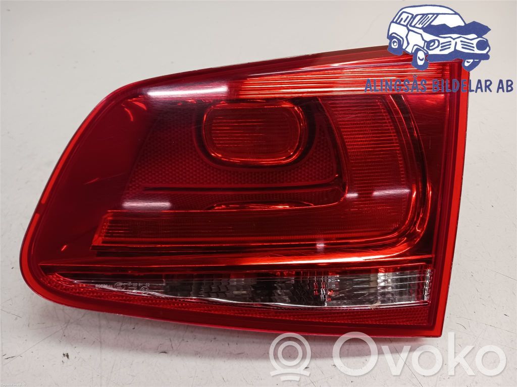 Volkswagen Touareg II Lampă spate în capacul portbagajului 