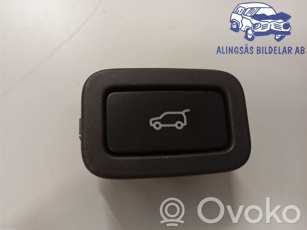 Jaguar F-Pace Tailgate/boot open switch button 
