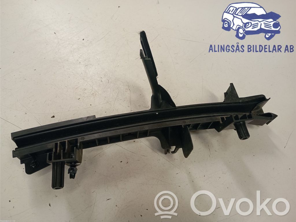 Ford Focus Front door windshield rail 