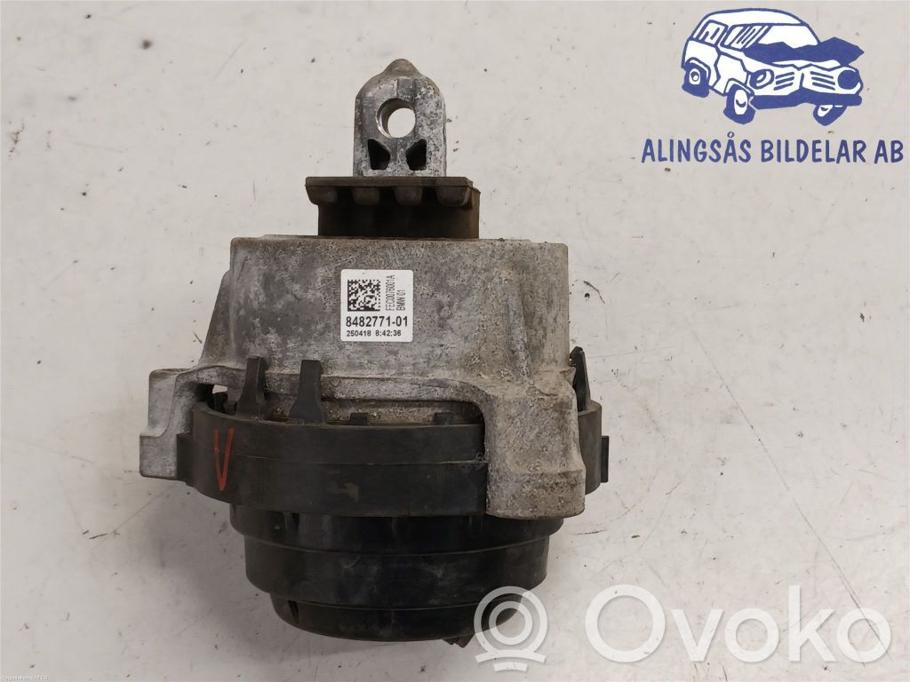 BMW X3 G01 Engine mounting bracket 