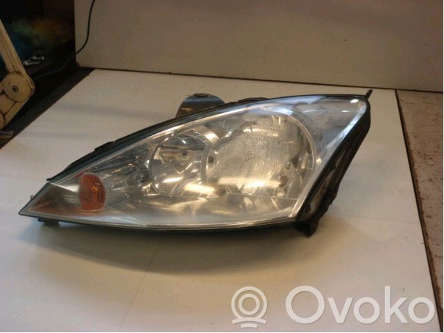 Ford Focus Headlight/headlamp 