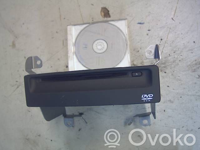 Toyota RAV 4 (XA20) Radio/CD/DVD/GPS-pääyksikkö 