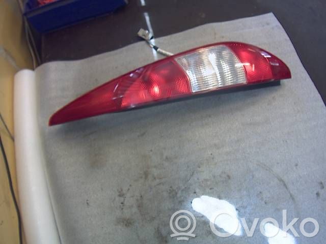 Ford Mondeo Mk III Lampa tylna 