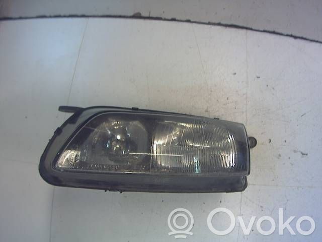 Mazda 626 Phare frontale 