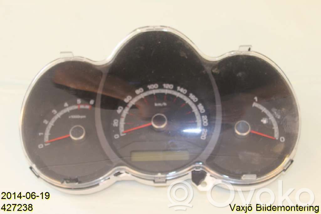 KIA Venga Speedometer (instrument cluster) 