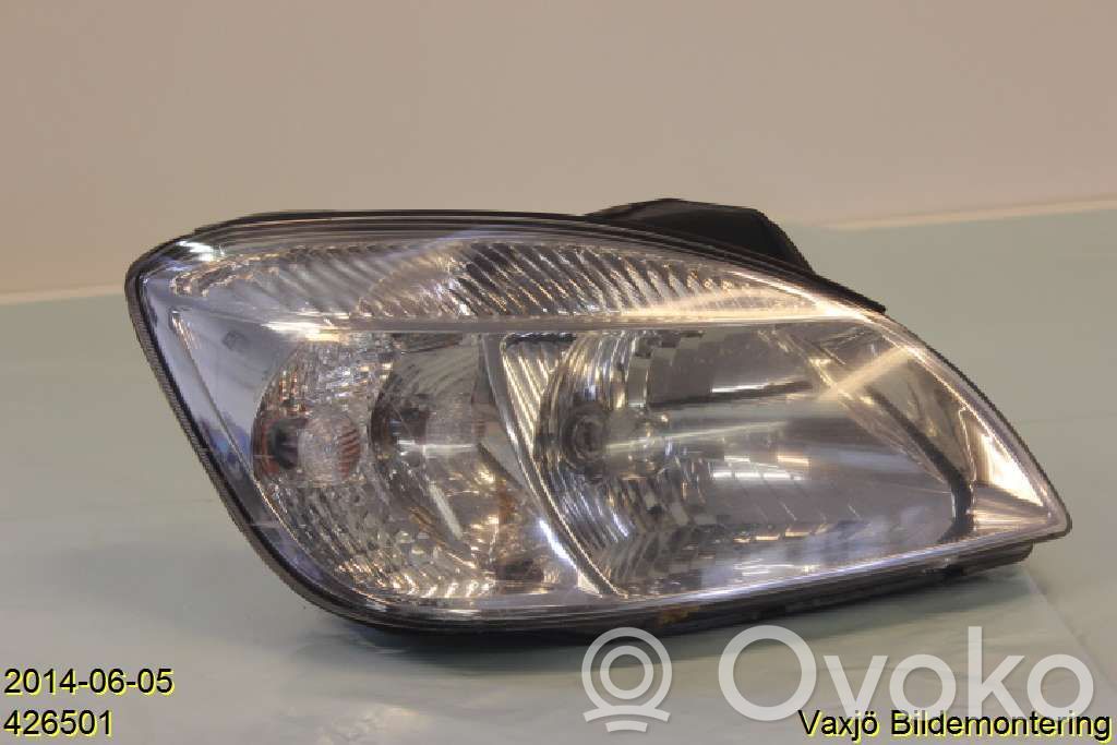 KIA Rio Scheinwerfer 
