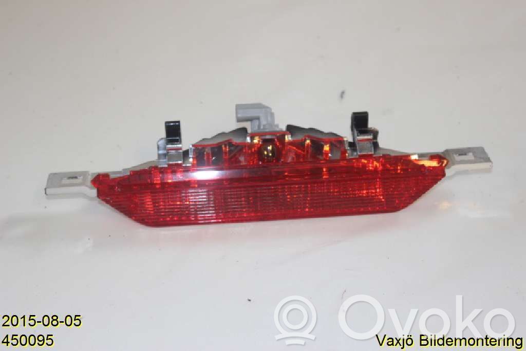 Toyota Corolla E120 E130 Third/center stoplight 