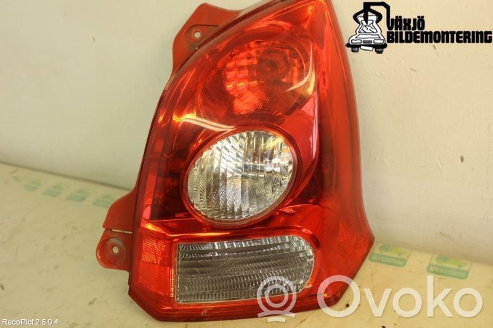 Suzuki Alto Aizmugurējais lukturis virsbūvē 