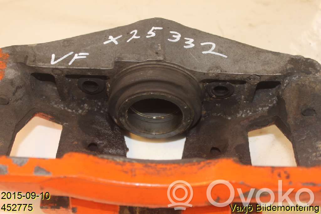 Ford Focus Front brake caliper 