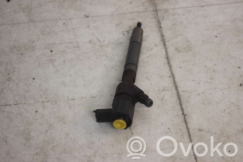 Fuel injector   338002A400,0445110256,338002A400