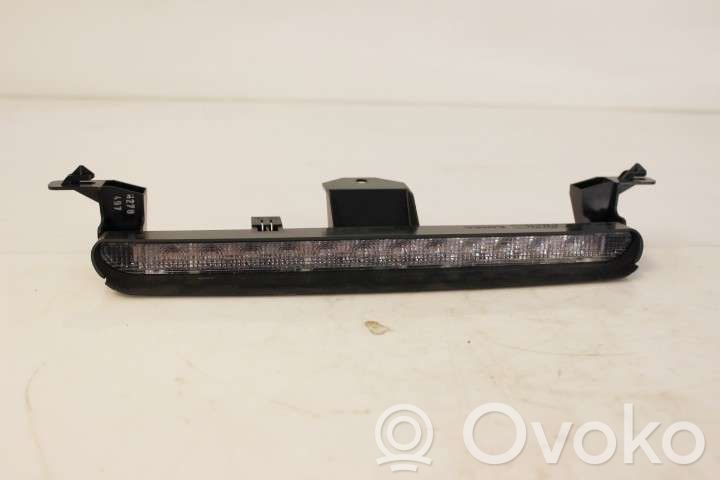 Volvo XC70 Third/center stoplight 