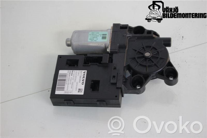 Volvo C30 Silnik regulatora szyby drzwi przednich 