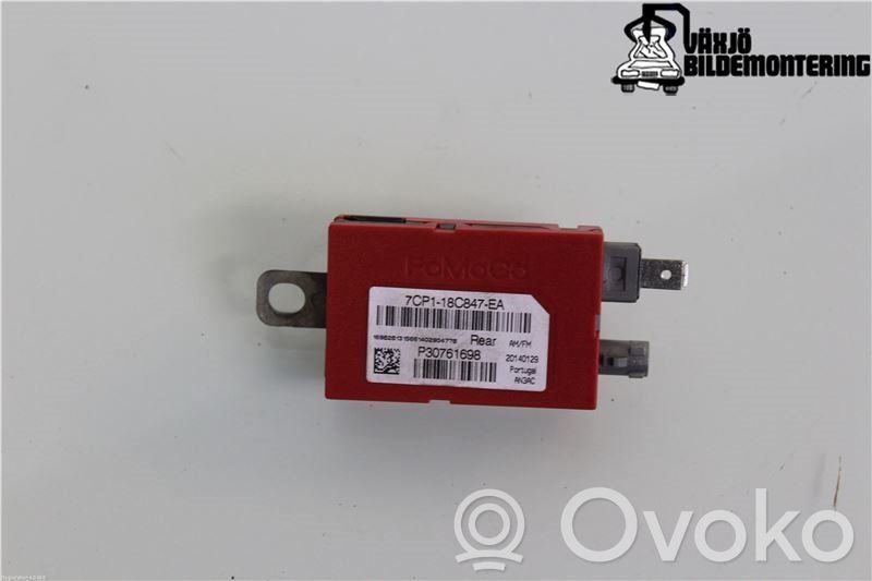 Ford Kuga II Antenos stiprintuvas 