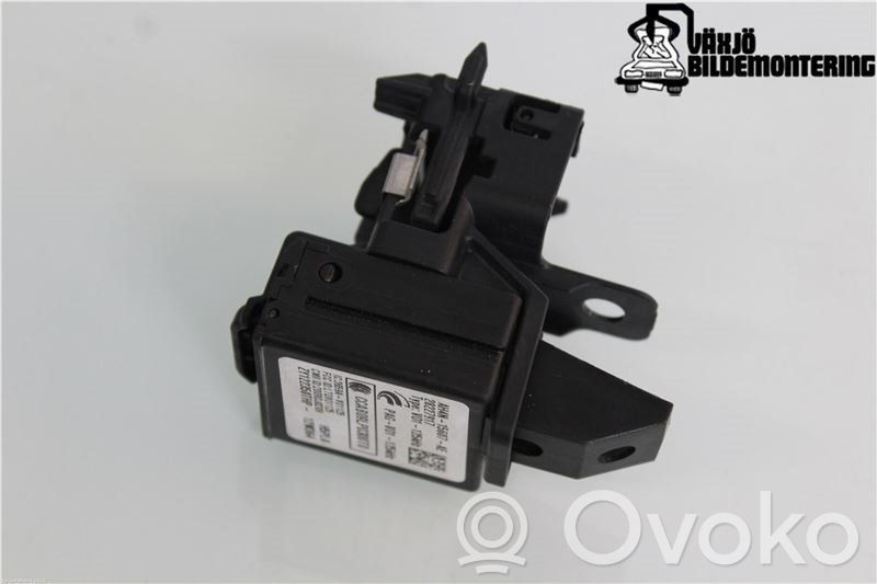 Volvo V40 Radio antenna 