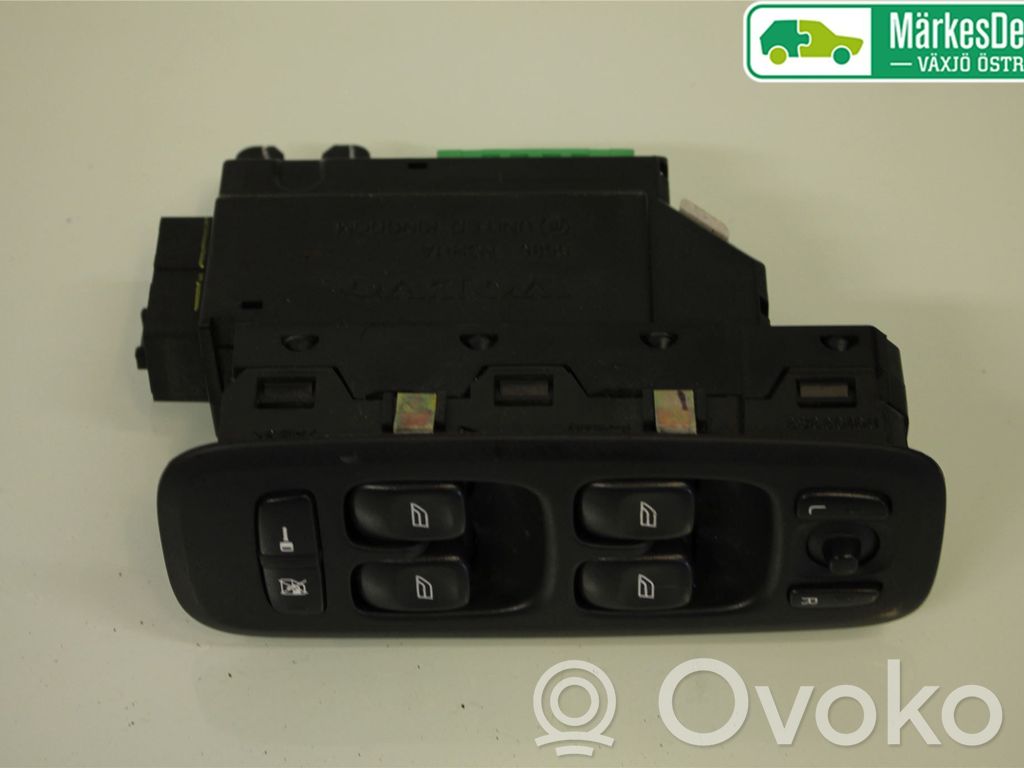 Volvo V70 Electric window control switch 