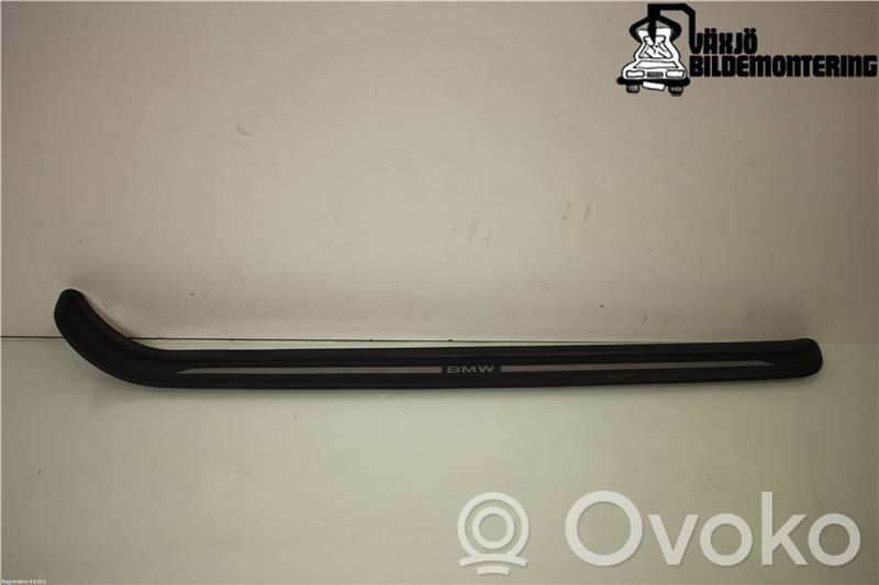 BMW 3 E92 E93 Priekinio slenksčio apdaila (vidinė) 