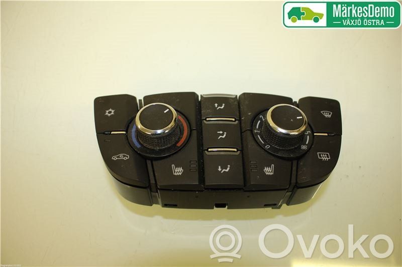 Opel Astra J Climate control unit 