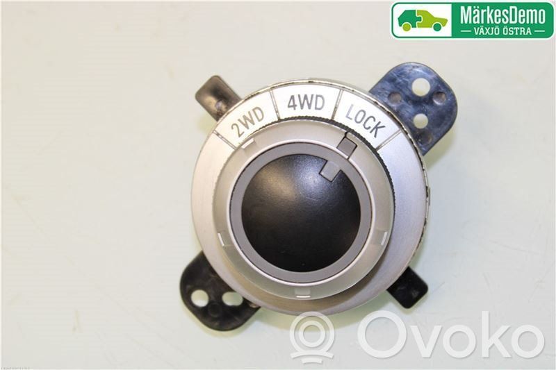 Citroen C-Crosser Differential lock switch 