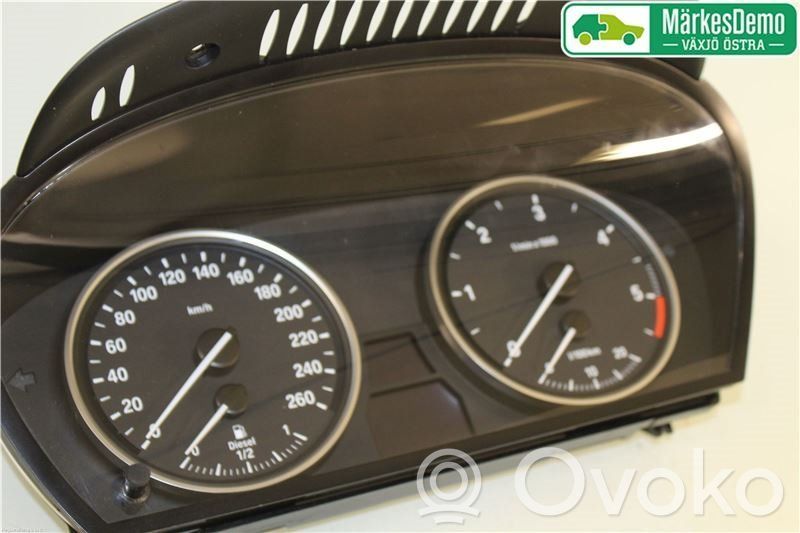 Geschwindigkeitsmesser Cockpit   62109194889,62119177261,62119177261