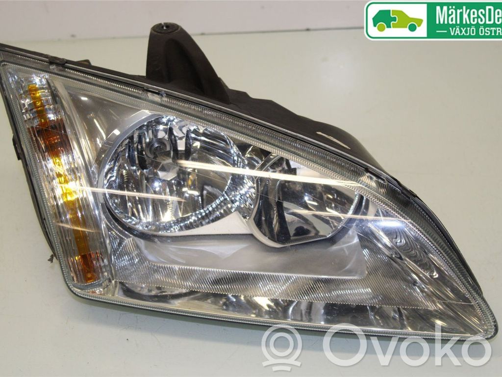 Ford Focus Headlight/headlamp 