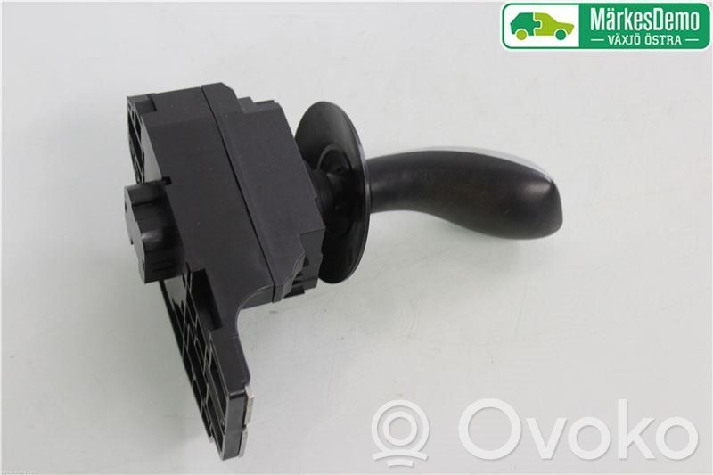 BMW 5 E60 E61 Gear shifter/selector 