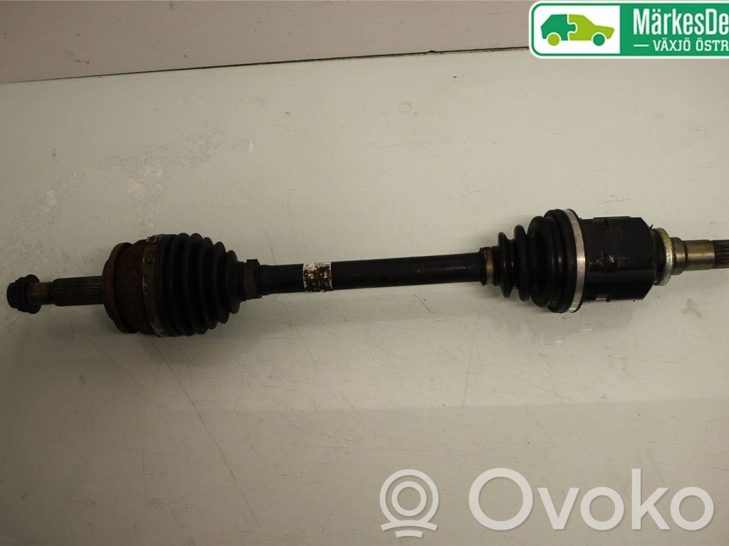 Toyota Auris E180 Eje de transmisión delantero 