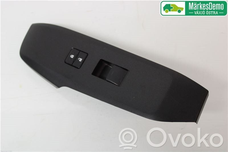 Lexus NX Electric window control switch 