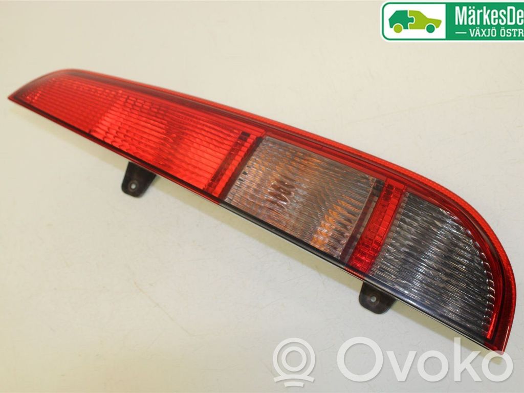Ford Focus Задний фонарь в кузове 