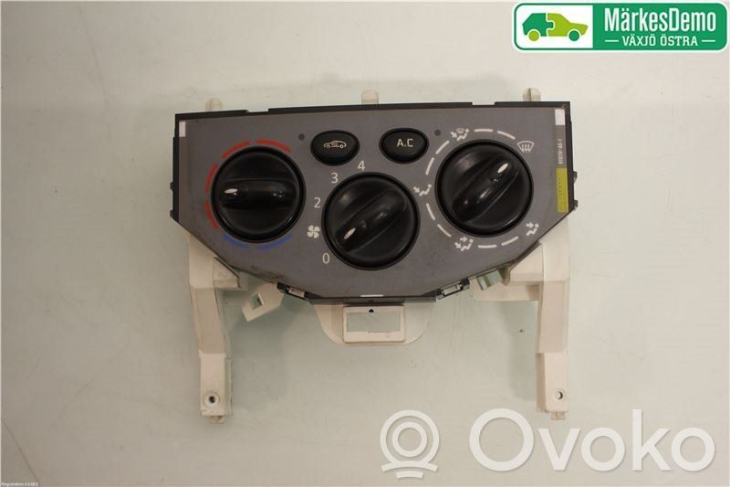 Opel Vivaro Climate control unit 