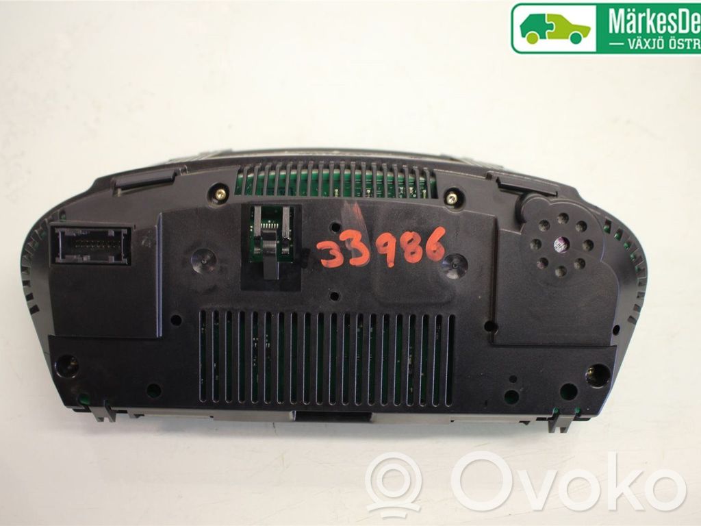 BMW 5 E60 E61 Nopeusmittari (mittaristo) 