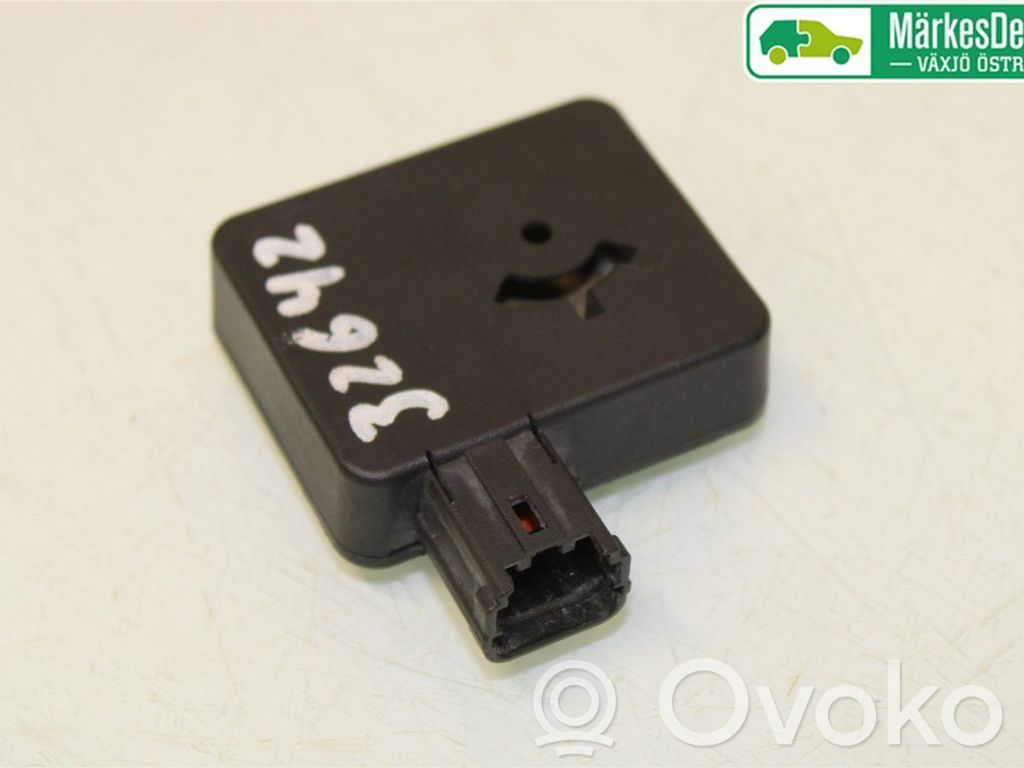 Relé de la alarma   256412DU0B