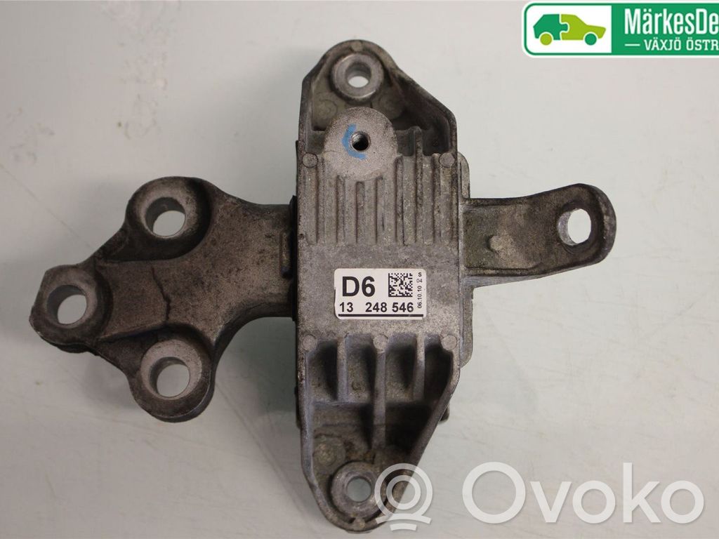 Engine mounting bracket   13248546,13248546,13248546