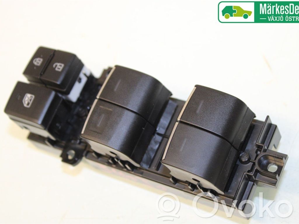 Toyota Corolla E210 E21 Electric window control switch 