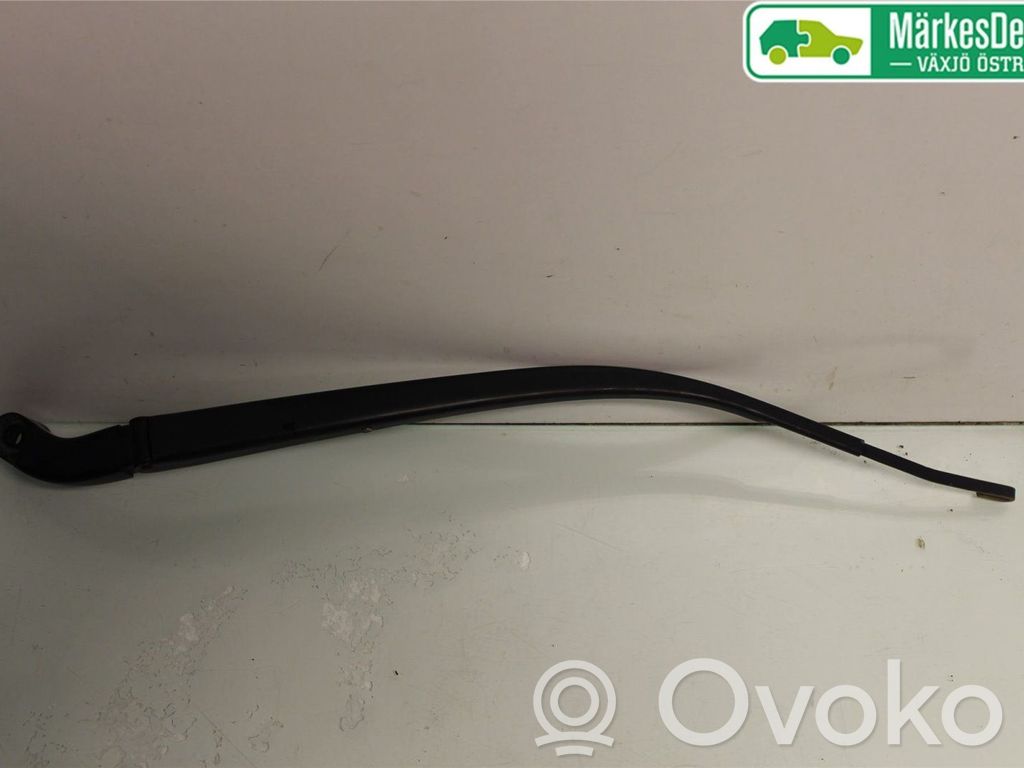 Mazda 3 III Front wiper blade arm 