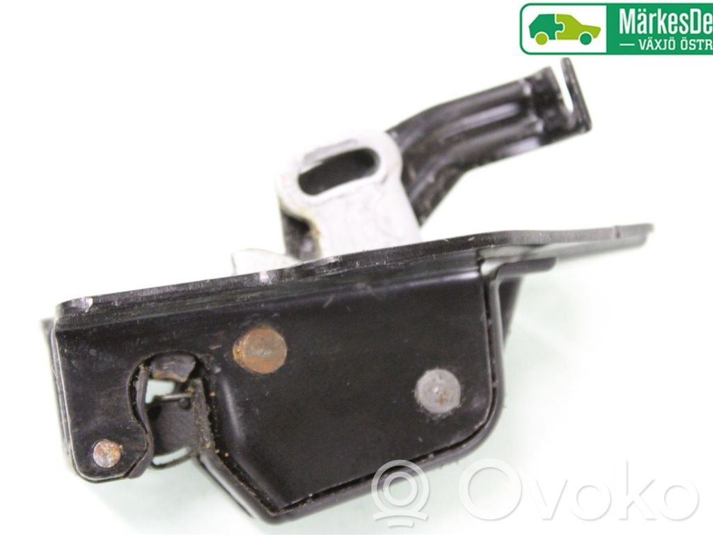Peugeot Partner Rear door lock 