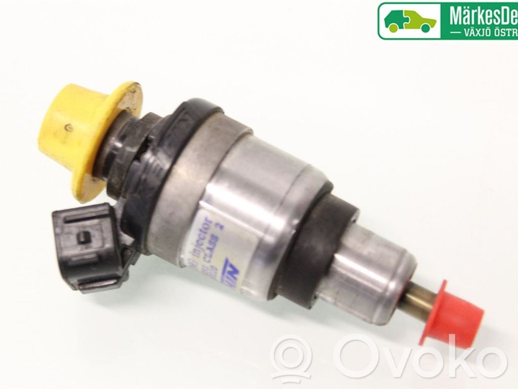 Volvo V70 Inyector de combustible 
