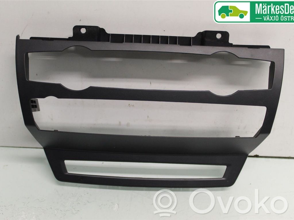 Dashboard trim   51456967464,51457161797,51457161797